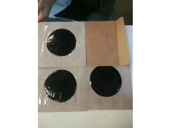 黑膏藥批發(fā) 老式黑膏藥貼牌加工廠家