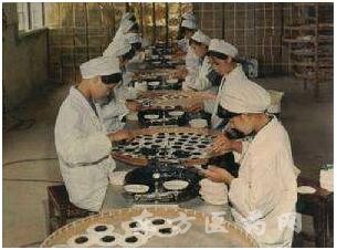 膏藥招商 供應(yīng)醫(yī)藥公司黑膏藥