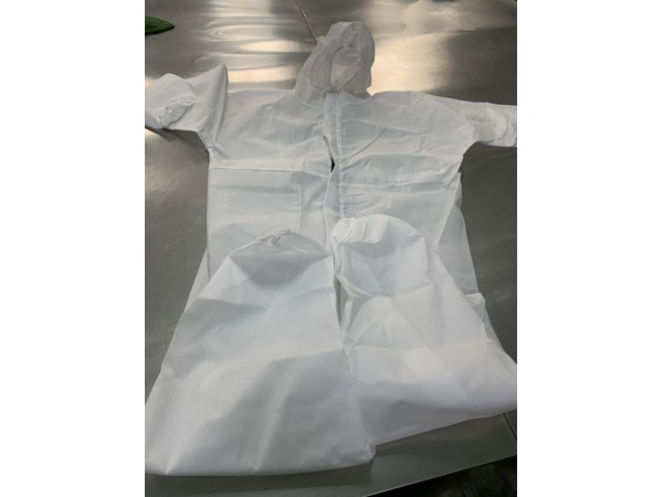 疫情防護(hù)需要的隔離衣