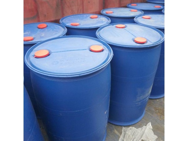 正己醇98% 170kg/桶  無色液體，有淡青的嫩枝葉氣息