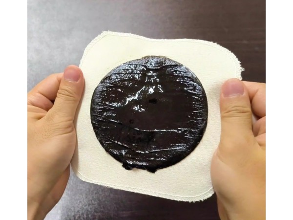 棉布老黑膏東進(jìn)藥業(yè)定制代加工頸椎貼膝蓋貼腰椎貼傳統(tǒng)黑膏藥貼廠家OEM貼牌代加工